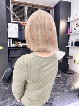 チュダック(ChuDuck) 【天神】色落ちも可愛い王道ミルクティー/ケアブリーチ