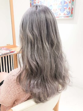 デイズ(days) カット＋アッシュグレージュブリーチグラデーションカラーda411