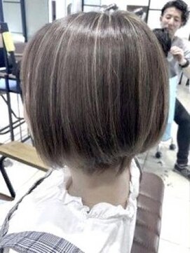 クアトログランシュ ひたちなか店(QUATRO×GranCieux) ナチュラルハイライト