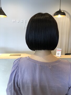 ミュゼリーブル(Musee libre) ☆ツヤツヤミニボブ☆