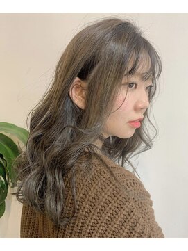 クラク 笹塚店(KURAKU) ハイライトカラー/オリーブベージュ/レイヤーカット/20代30代