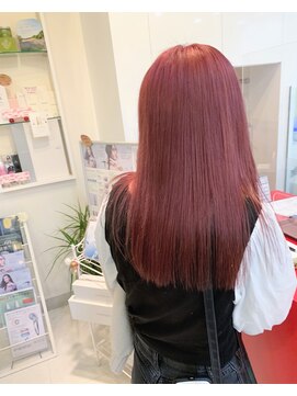 ヘアステージ スプール(HAIRSTAGE SPOOL) ペールカラー スタイル