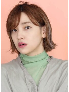 ロビー 表参道(ROBBY) 外ハネボブ/インナーカラー/大人ショート/表参道/30代40代50