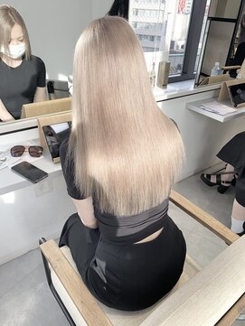 シピ バイ ブレス(shipi. by brace) ミルクティーベージュ