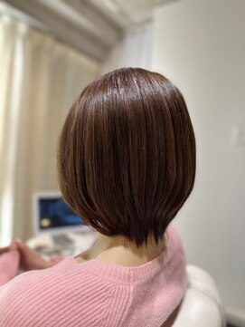 アリエス(Aries) 大人ショートボブ×オーガニックツヤ髪カラー◎ 30代40代50代