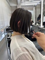 イキ 表参道(iki omotesando)&nbsp;モード/無造作ウェーブ/大人ガーリー[表参道駅]