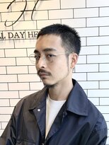 オールデイハローズ 京都駅前店(ALL DAY HELLO`S)&nbsp;３０代　メンズノームコアフェードボウズ