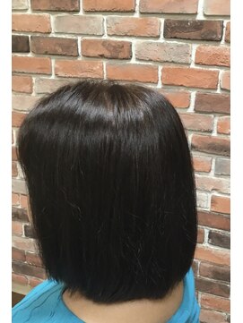 デビュー ミディアムボブ