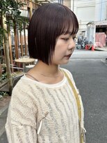 ラミエバイメルト 下北沢(lamie by melt)&nbsp;ミニボブぷつっとカット顔まわりレイヤーレッドブラウン暖色ヘア