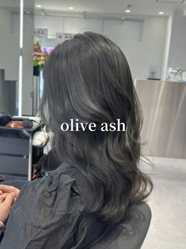 アルドーレフィエロ シンサイバシ(Ardore fiero shinsaibashi) オリーブアッシュ☆ブリーチなし【小山田繭】