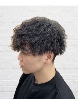 ダンブライズバーバー(DAN BRISE) ツイストスパイラルパーマ