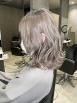 アンダーバーホワイト 泉佐野店(_WHITE)&nbsp;☆ケアブリーチ　ダブルカラー　ハイライト　イルミナ