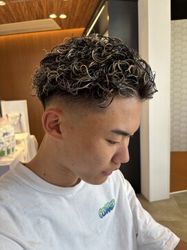 サラビューティーサイト 志免店(SARA Beauty Sight) 【Haru】極道パーマ/メッシュ/ハイライト/フェード