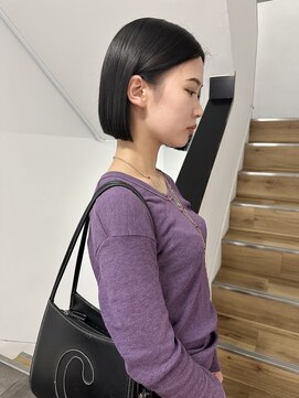 ヨーク(YOKE) YOKE 切りっぱなしボブ丸くないボブ髪質改善アッシュグレー