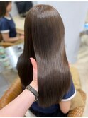 【関日葉里】赤み消しカラー"オリーブベージュ"