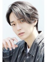 リップス 二子玉川店 (LIPPS) ミディアム耳かけショート