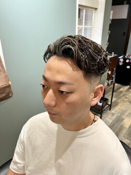スタンドバーバー 柏(STAND BARBER) MEN’S HAIR/波巻ツイストスパイラル/フェザーパーマ/柏/理容室