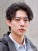 バイフィフス 原宿/表参道(by fifth)&nbsp;原宿波巻きパーマツイストスパイラルパーマセンターパートウルフ