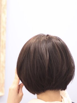 ヘアーサロン トゥリークル(Hair Salon Treacle) お客様　スナップ　"ひし形ショートボブ"