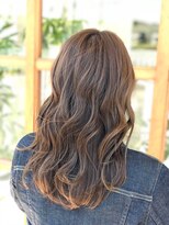 オサヤ ヨウカイチ(OSAYA YOKAICHI) ブラウン系ロング