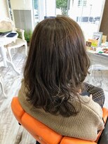 ヘアーアンドビューティー ギブリ(Ghibli) グラデーションカラー