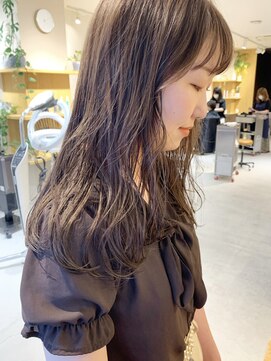 トリート 浦安店(TREAT) ロング×グレージュ