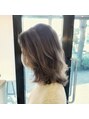 イギー(Iggy)&nbsp;白髪ぼかし、3Dハイライトも得意です！お洒落な透明感出します！