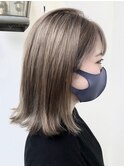 ナチュラルベージュカラー