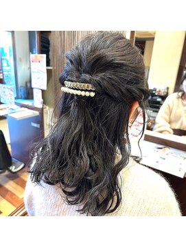 ジールドゥーエ(Zeal due) ハーフアップスタイル