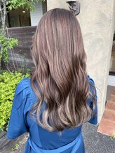 『髪質改善トリートメント』《滑らかで美しい髪をキープ》