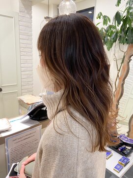 オブジェ シエル(obje't ciel) 【obje't ciel】レイヤー×ブラウングラデ【山口紗季】