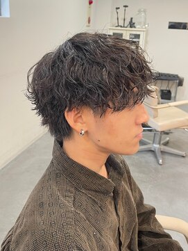 バース バイ ハピネス(BIRTH by happiness) 波巻きパーマ　マッシュウルフ　メンズパーマ