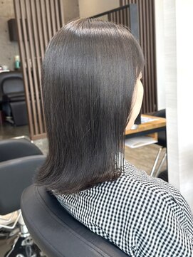 アトリエコア(Atelier Coa) 顔周りレイヤーカットグレージュカラーくびれボブショートカット