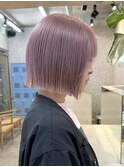 ミルクティーピンクアッシュカラータッセルボブ前下がりボブ