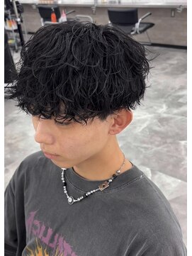 オム ブランシェ(HOMME BLANCHE’) 【シャドウパーマ×黒髪】