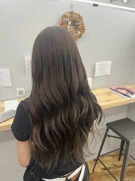 リジー(Litzy) 柔らかオリーブ《木寺》