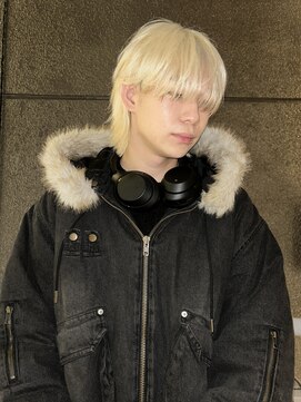 イエナ 渋谷(IENA) ミルクティーブロンドカーテンバング寒色レイヤーケアブリーチ