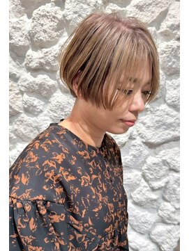 モアナ バイ ヘッドライト 松山(Moana by HEADLIGHT) Moana【松山】#ショートボブ#ブリーチ#ハイトーン#ベージュ