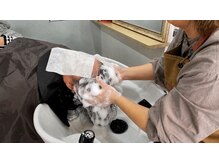 ニコアンドエン ヘアルーム(niko&縁 Hair room)