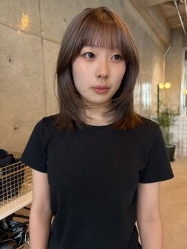 ハクボ(hakubo) ミルクティーベージュ　ミディアムレイヤー