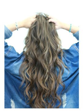 サイズカラーフィール ラ チッタデッラ店(XXXY'S COLOR FEEL) 3Dロング