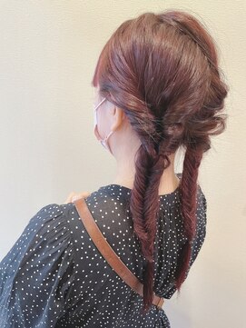 ボンドヘアー(Bond Hair) アレンジ
