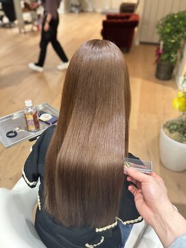 アヴァンス 京橋店(AVANCE) ブリーチ×髪質改善で艶々のお仕上がりに【大阪/京橋】