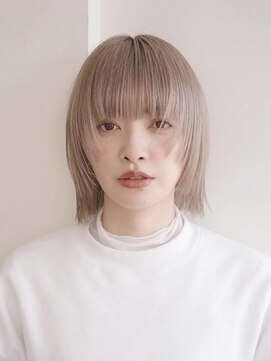 シキ 渋谷(siki) ハイトーン/ブリーチ/レイヤーカット/シアーカラー/渋谷/原宿