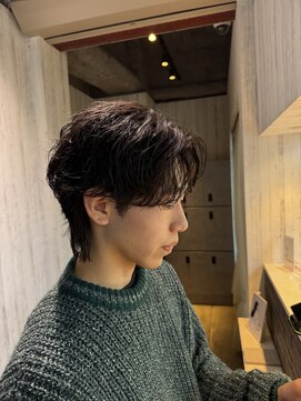 アクシー ヘアーアンドメイク(AXY HAIR&MAKE) フェザーマッシュツイストパーマソフトツーブロックコンマヘア