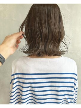 キチ(kichi.) [kichi.] 透明感カラー×くすみベージュ