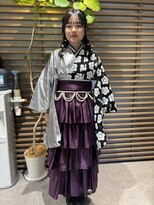 パインデゴールド(Pine de Gold) 卒業式の袴スタイル