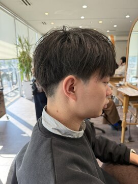 Men’s CANOE 山口小郡店 メンズカット/メンズパーマ/メンズ眉毛【メンズカノエ】 刈り上げナチュラルマッシュ