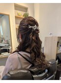 【結婚式参列/2次会】ツヤ感と立体感。大人の上品ハーフアップ