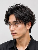 サーカス バイ ビュートリアム 青山(CIRCUS by BEAUTRIUM)&nbsp;大人メンズセンターパートパーマビジネスショート